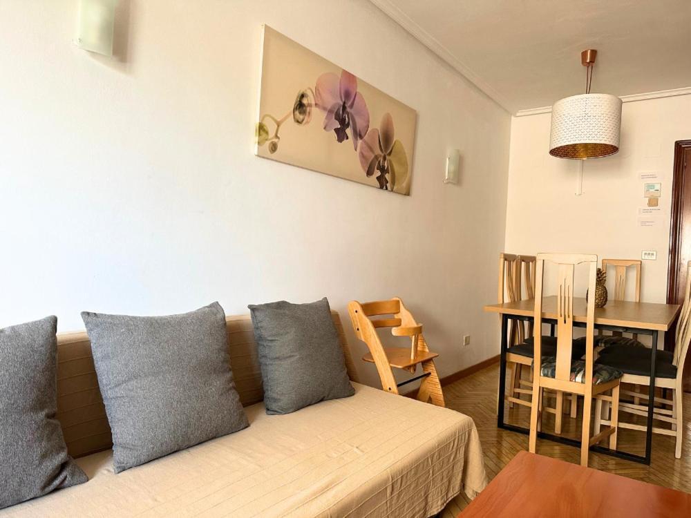 Dos Torres Tauriel - Espacioso Apartamento Con Impresionantes Vistas Y Garaje Privado Zaragoza Exterior photo